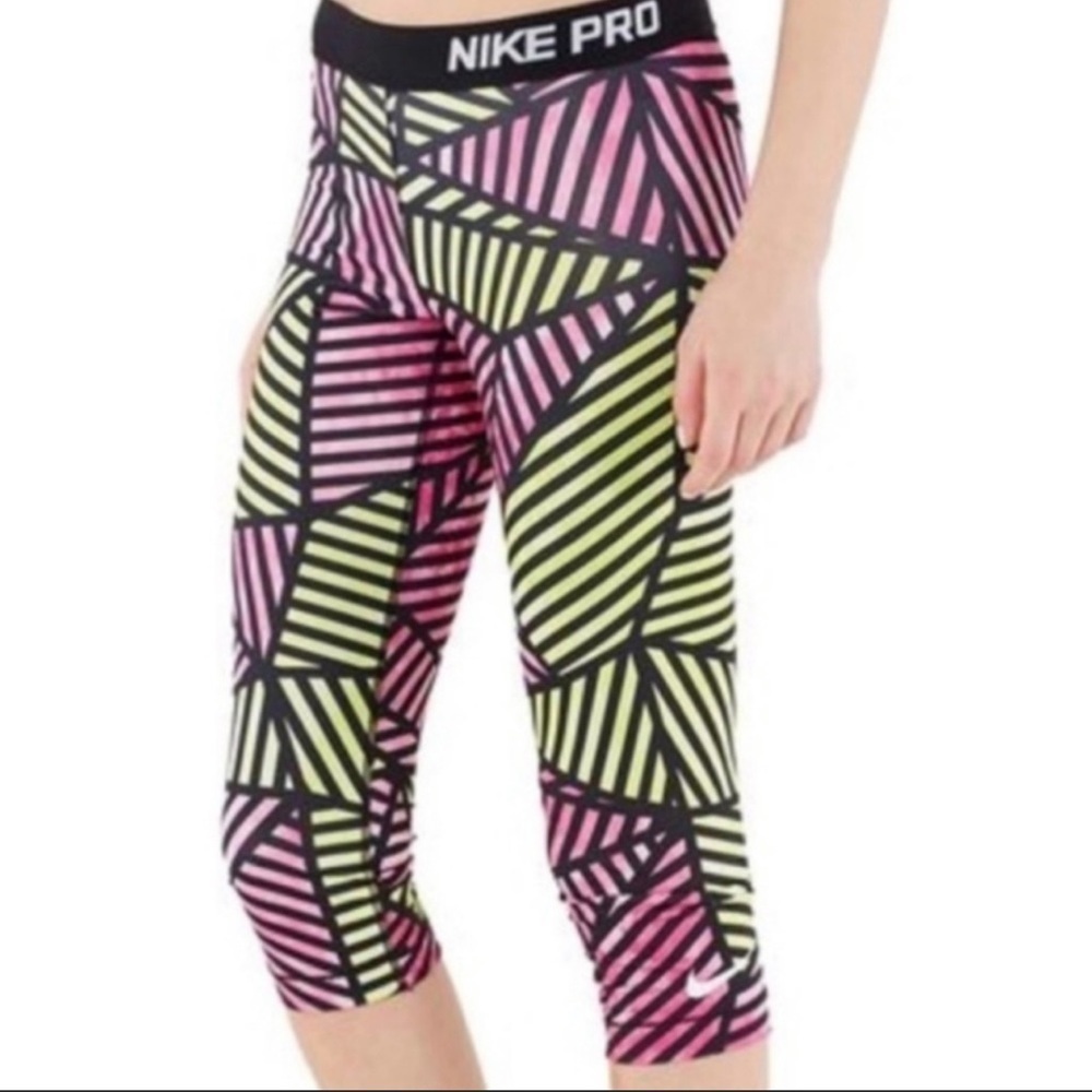 Nike Pro | Pink & Green Cropped Leggings - S